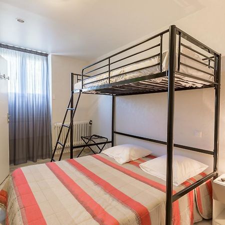 Alp'Hotel Voreppe Zewnętrze zdjęcie