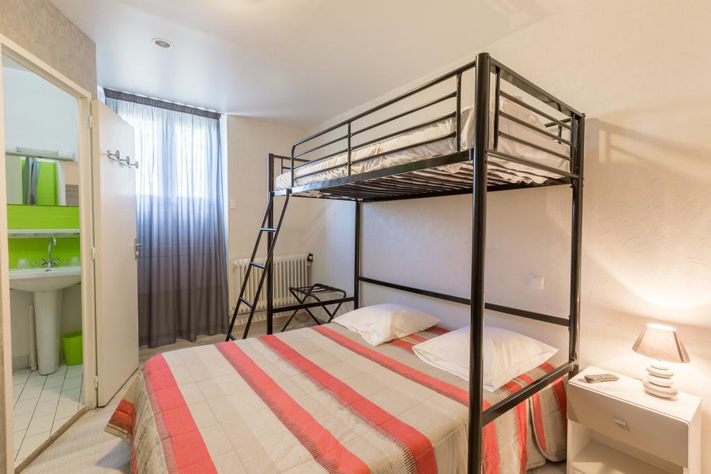 Alp'Hotel Voreppe Zewnętrze zdjęcie