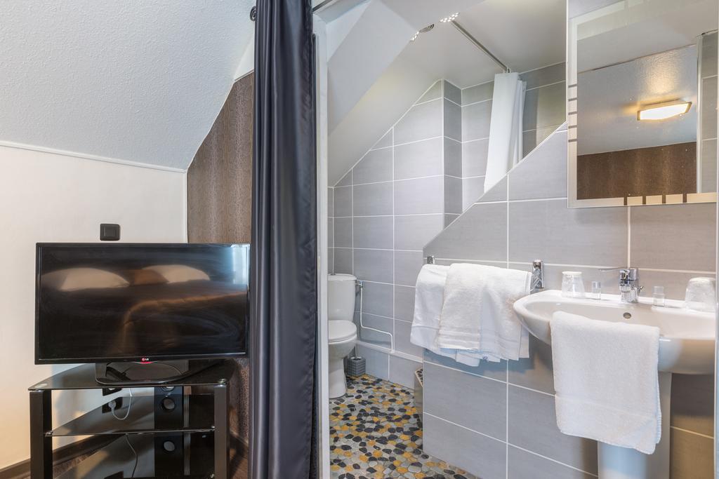 Alp'Hotel Voreppe Zewnętrze zdjęcie