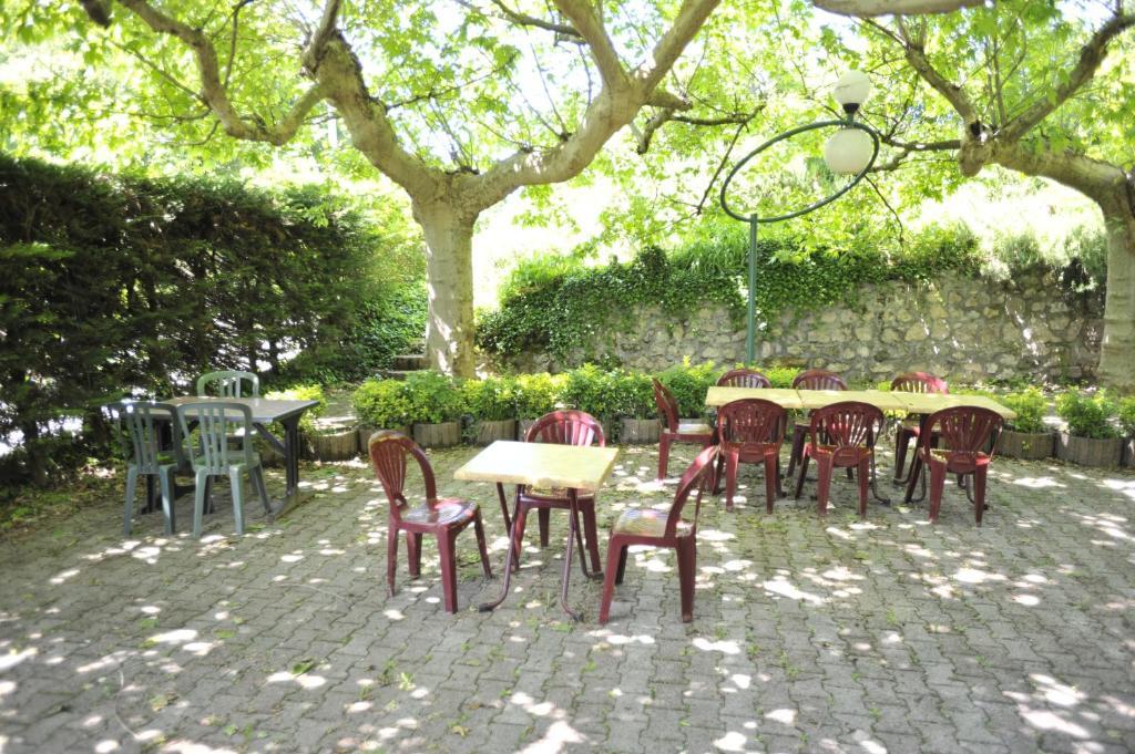 Alp'Hotel Voreppe Zewnętrze zdjęcie
