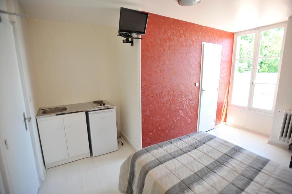 Alp'Hotel Voreppe Zewnętrze zdjęcie