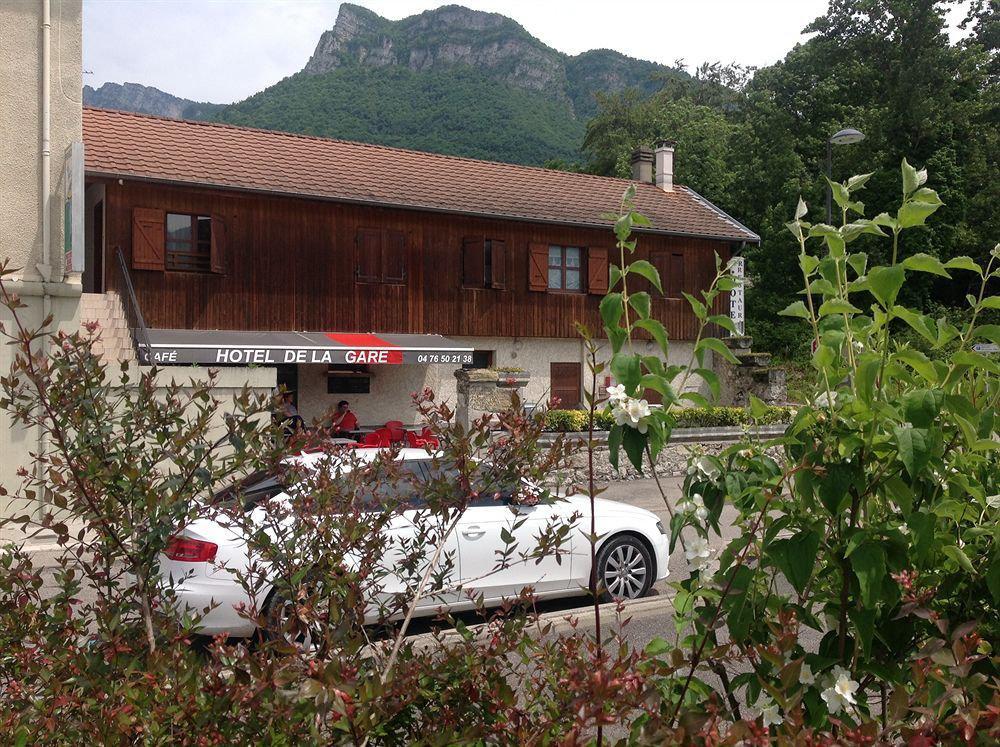 Alp'Hotel Voreppe Zewnętrze zdjęcie