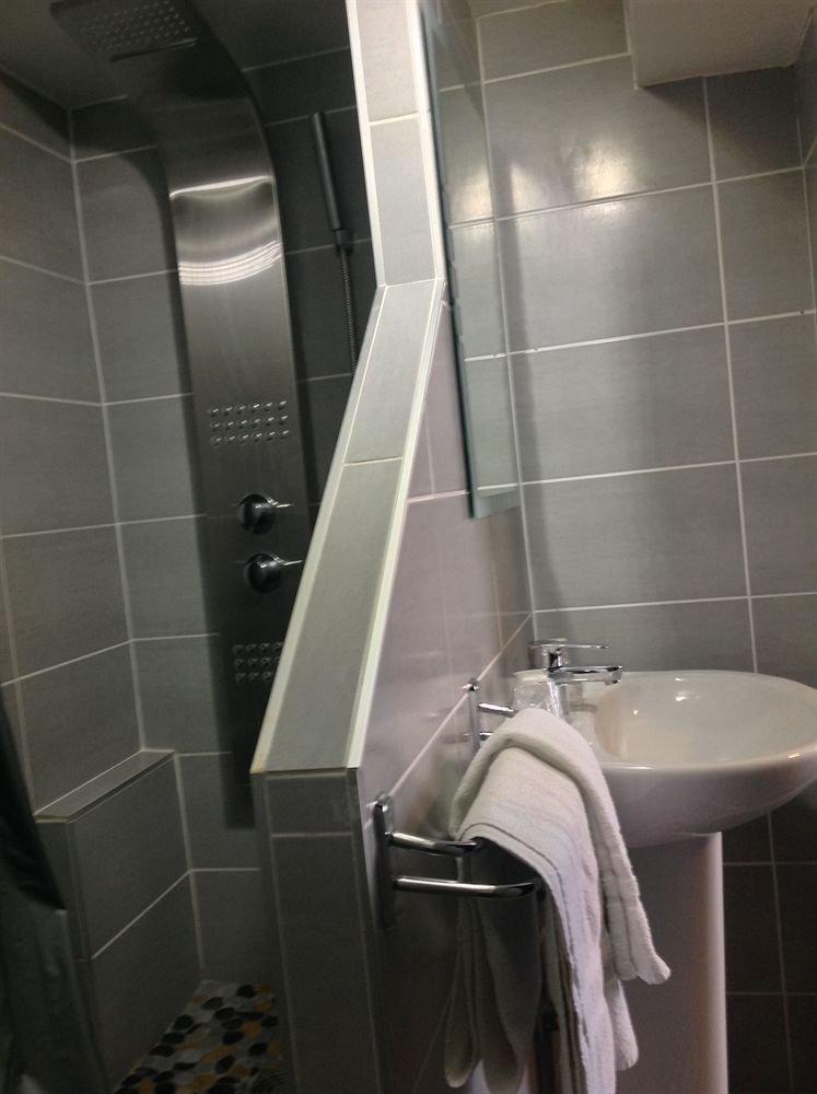 Alp'Hotel Voreppe Zewnętrze zdjęcie