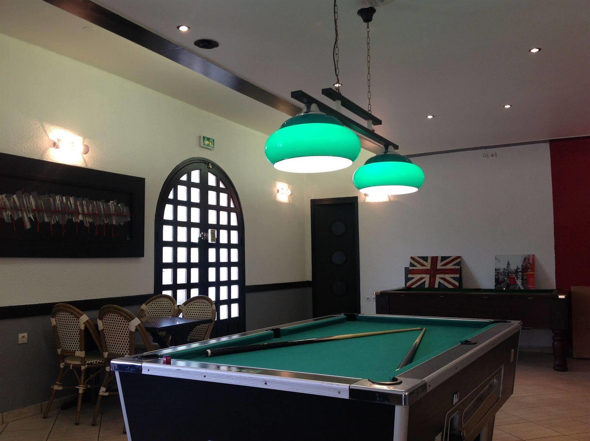 Alp'Hotel Voreppe Zewnętrze zdjęcie